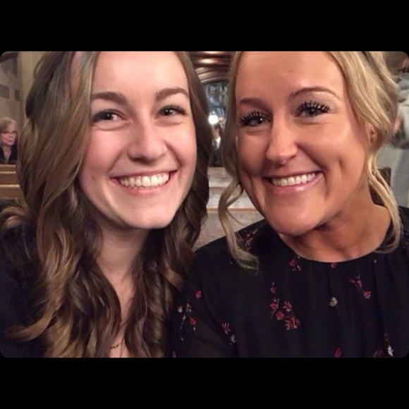 Meet your Posher, Shannon - Picture 1 of 2